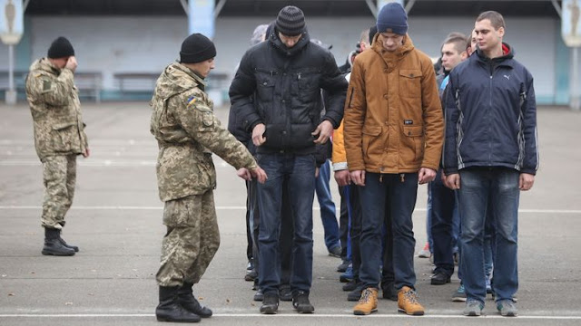 На выборах будут ловить уклонистов от армии